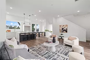 216 E 31st 1/2 St, Houston, TX 77018 - Photo 22