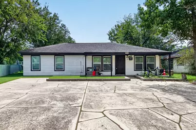 8822 Sultan Drive, Houston, TX 77078 - Photo 1