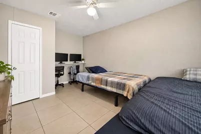 8822 Sultan Drive, Houston, TX 77078 - Photo 14