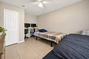 8822 Sultan Dr, Houston, TX 77078 - Photo 14