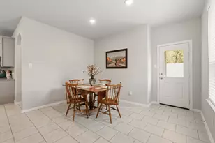 8411 Balding Dr, Fulshear, TX 77441 - Photo 10