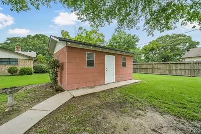 705 Darlene Lane, Wallis, TX 77485 - Photo 22