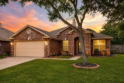 5402 Rosehaven Court, Sugar Land, TX 77479 - Photo 2