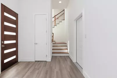 645 W 16th Street, Houston, TX 77008 - Photo 4