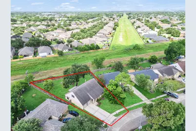 423 Forest Hills Drive, League City, TX 77573 - Photo 6
