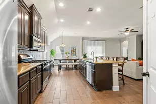 18203 Willow Edge Dr, Tomball, TX 77375 - Photo 20