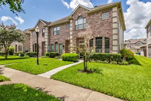 2719 Windy Thicket Ln, Houston, TX 77082 - Photo 1