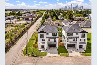 1714 Erin Street, Houston, TX 77009 - Photo 38