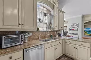 4335 Stephen Ln, Beaumont, TX 77706 - Photo 22
