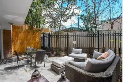 6304 Riverview Way, Houston, TX 77057 - Photo 8
