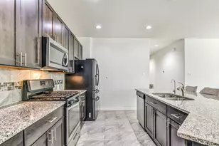 1611 Cintola Ln, League City, TX 77573 - Photo 4