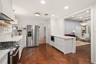 18306 Barbuda Ln, Houston, TX 77058 - Photo 12