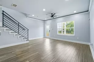 1847 Dewalt St, Houston, TX 77088 - Photo 4