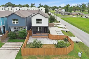 1847 Dewalt St, Houston, TX 77088 - Photo 1