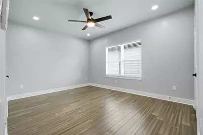 1847 Dewalt Street, Houston, TX 77088 - Photo 20