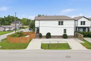 1847 Dewalt St, Houston, TX 77088 - Photo 36