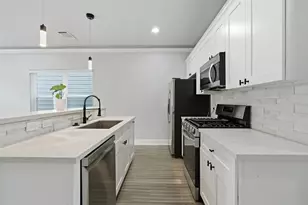 1847 Dewalt St, Houston, TX 77088 - Photo 16