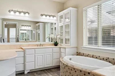 4210 Moss Cove Court, Sugar Land, TX 77479 - Photo 16