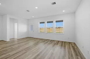 214 Rustic Alder Dr, Crosby, TX 77532 - Photo 2