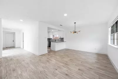 10402 Rancho Bernardo Lane, Sugar Land, TX 77498 - Photo 10