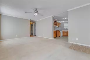 6054 Ridgeway Dr, Houston, TX 77033 - Photo 8