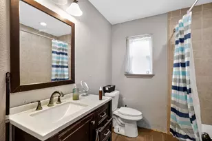 2714 Westfield St, Alvin, TX 77511 - Photo 12