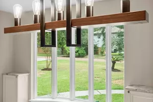 566 Beauregard Dr, Conroe, TX 77302 - Photo 10