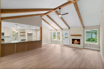 566 Beauregard Drive, Conroe, TX 77302 - Photo 8