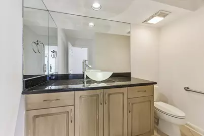 3350 McCue Road #2204, Houston, TX 77056 - Photo 14