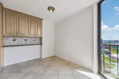 3350 McCue Road #2204, Houston, TX 77056 - Photo 12