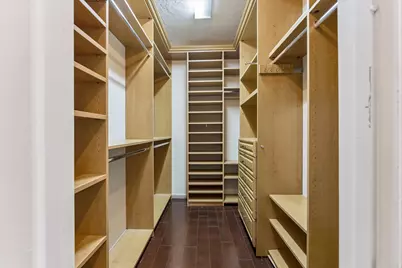 3350 McCue Road #2204, Houston, TX 77056 - Photo 20
