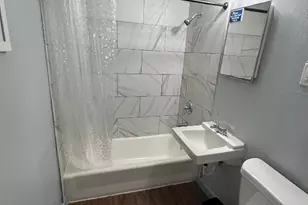 1005 Bank Dr, Houston, TX 77547 - Photo 6