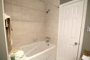 5550 N Braeswood Blvd, Houston, TX 77096 - Photo 10