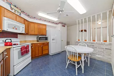 4711 Lost Lake Lane, Spring, TX 77388 - Photo 10