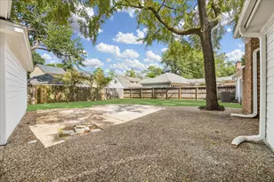 1502 Big Horn Dr, Houston, TX 77090 - Photo 34