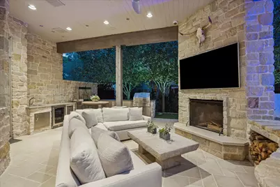 220 Merrie Way Lane, Houston, TX 77024 - Photo 48