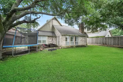 11530 Wickhollow Lane, Houston, TX 77043 - Photo 22