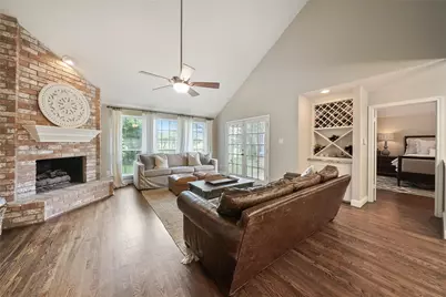 11530 Wickhollow Lane, Houston, TX 77043 - Photo 4