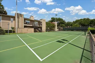 702 Bering Dr, Houston, TX 77057 - Photo 22