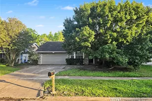 22511 Braken Manor Ln, Katy, TX 77449 - Photo 2