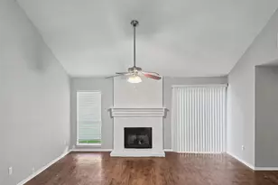 22511 Braken Manor Ln, Katy, TX 77449 - Photo 4