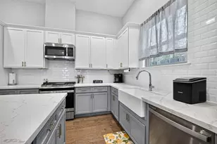 803 Thornton Rd, Houston, TX 77018 - Photo 16