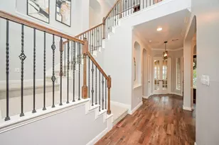 11 S Victoriana Cir, Spring, TX 77389 - Photo 6