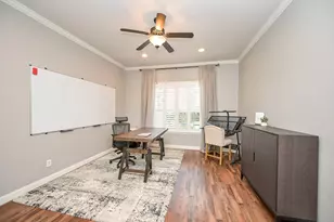 11 S Victoriana Cir, Spring, TX 77389 - Photo 6