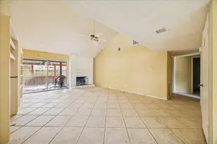 12703 Villawood Ln, Houston, TX 77072 - Photo 10