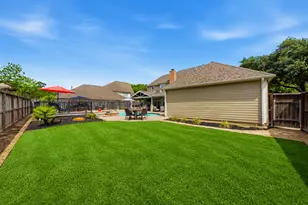 14707 Sandy Creek Dr, Houston, TX 77070 - Photo 30