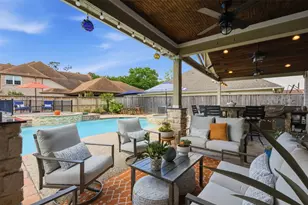 14707 Sandy Creek Dr, Houston, TX 77070 - Photo 10
