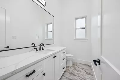 4509 Mimosa Drive, Bellaire, TX 77401 - Photo 32