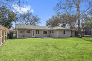 2005 Sedgie Dr, Houston, TX 77080 - Photo 12
