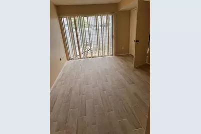 12246 Bob White Drive #122, Houston, TX 77035 - Photo 4